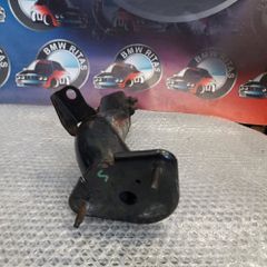 Βάση στήριξη προφυλακτήρα mini cooper εμπρός δεξιά R50-R52-R53