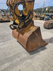 Εκσκαφέας Με Ερπύστριες CAT 2016 330 FLN-thumb-16