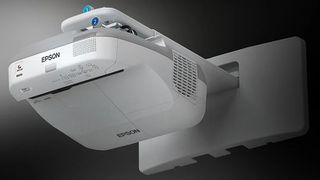 Προτζέκτορας Διαδραστικός Epson ΕΒ-475Wi με βάση και πενάκι