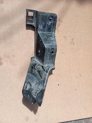 VOLKSWAGEN POLO ΒΑΣΗ ΠΡΟΦΥΛΑΚΤ.ΠΙΣΩ ΔΕΞ ΠΛΑΙΝΗ 6Q6807375