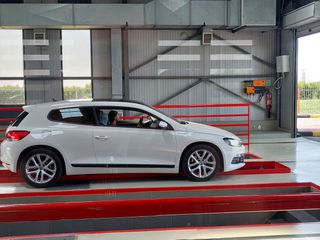 Volkswagen Scirocco 2009 scirocco mk3-thumb-8