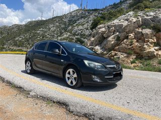 Opel Astra 2012 turbo