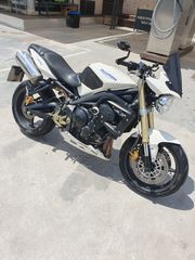 Triumph Street Triple 675 2009