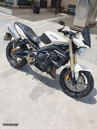 Triumph Street Triple 675 2009