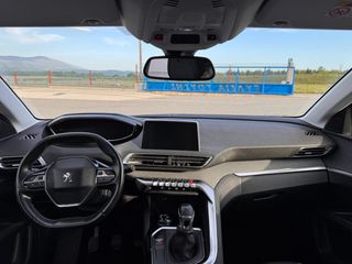 Peugeot 3008 2018-thumb-15