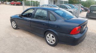 Opel Vectra 2001 1.6 ELEGANCE-thumb-1