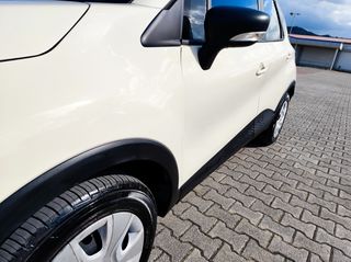 Renault Captur 2018-thumb-4