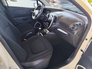 Renault Captur 2018-thumb-13