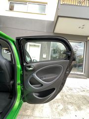 Smart ForFour 2018 Pulse Electric Drive-thumb-32
