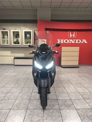 Yamaha X-Max 300 2017
