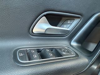 Mercedes-Benz A 160 2022 Ελληνικό AMG look A45-thumb-35