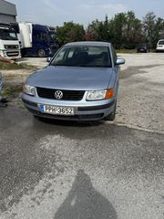 Volkswagen Passat 2001 PASSAT 1.6