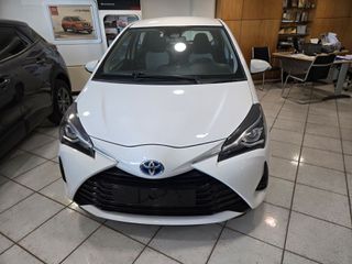 Toyota Yaris 2017 HYBRID