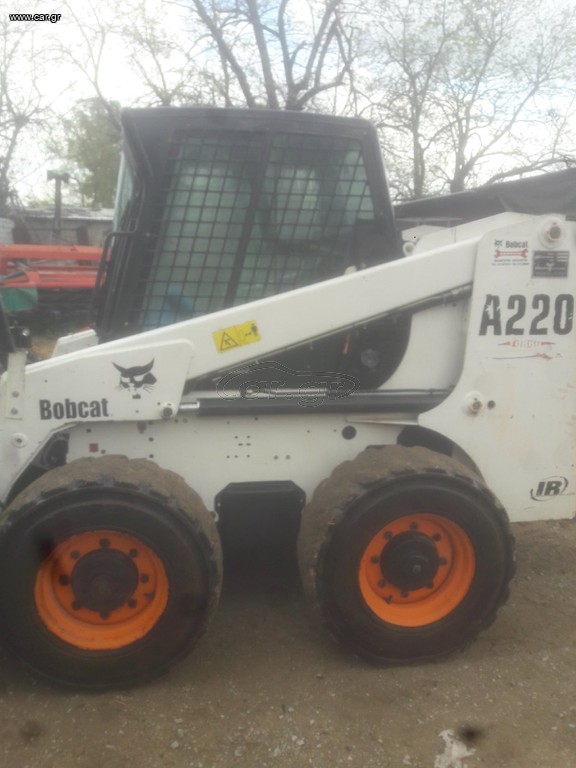 Φορτωτάκι Bobcat 2004 A 220