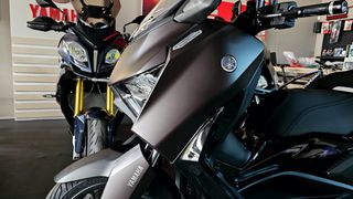 Yamaha XMAX 300 2026-thumb-11