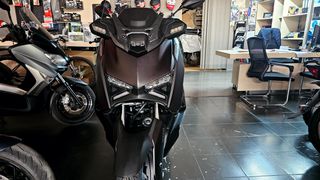Yamaha XMAX 300 2026-thumb-15