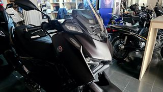 Yamaha XMAX 300 2026-thumb-18