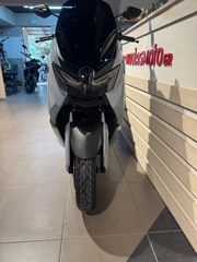 Yamaha NMAX 125 Tech Max EU5+ 2026 ΝΟΥΛΑΣ-thumb-3