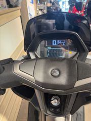 Yamaha NMAX 125 Tech Max EU5+ 2026 ΝΟΥΛΑΣ-thumb-6