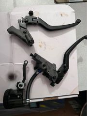 ακτινηκες μανετες της ειχα σε cb500f κανει και για αλλες μηχανες