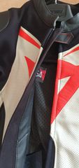ΦΟΡΜΑ ΔΕΡΜΑΤΙΝΗ ΜΟΤΟΣΥΚΛΕΤΑΣ ΑΓΩΝΙΣΤΙΚΗ  Dainese