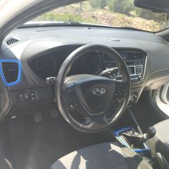 Hyundai i 20 2016 Hyundai i20  1.2 GO-thumb-21