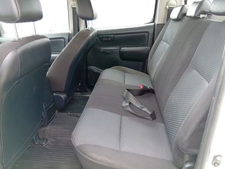 Toyota Hilux 2016-thumb-7