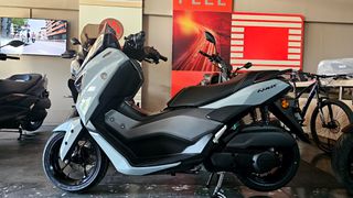 Yamaha NMAX 125 2026 NMAX 125 TECH MAX-thumb-1
