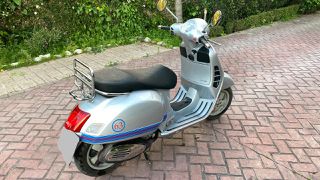 Piaggio Vespa GTS 250 2007 ie-thumb-3