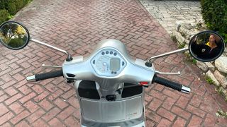 Piaggio Vespa GTS 250 2007 ie-thumb-4
