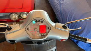 Piaggio Vespa GTS 250 2007 ie-thumb-8