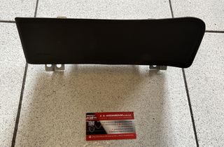 ΑΕΡΟΣΑΚΟΣ BRERA ΣΤΑ ΠΟΔΙΑ ΤΟΥ ΣΥΝΟΔΗΓΟΥ