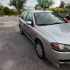 Nissan Almera 2004 1.5-thumb-2