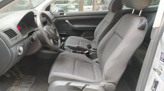Volkswagen Golf 2004 FSI 1.4 CC 90 HP-thumb-8