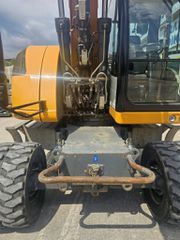 Εκσκαφέας Με Λάστιχα Liebherr 2017 A918 Compact-thumb-13