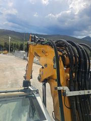 Εκσκαφέας Με Λάστιχα Liebherr 2017 A918 Compact-thumb-29
