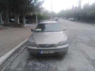 Volvo V70 2005