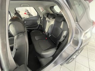 Renault Captur 2018 B-Tone led-thumb-9