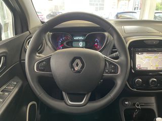 Renault Captur 2018 B-Tone led-thumb-12