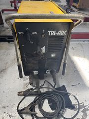 Ηλεκτροσυγκόλληση ηλεκτροδίου CEA TRI ARC 206          200 AMP 220V-380V   με πολύ λίγες ώρες !!!-thumb-1