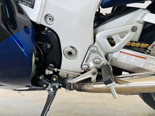 Suzuki GSXR 1300 Hayabusa 2004 GEN1 - 1ο ΧΕΡΙ - ΕΛΛΗΝΙΚΟ - ΜΕ ΕΞΑΤΜΙΣΕΙΣ - ΑΡΙΣΤΟ-thumb-6