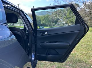 Kia Optima 2017-thumb-31