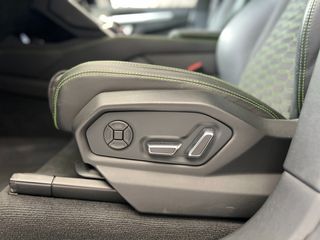 Lamborghini Urus 2019-thumb-18
