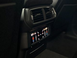 Lamborghini Urus 2019-thumb-20