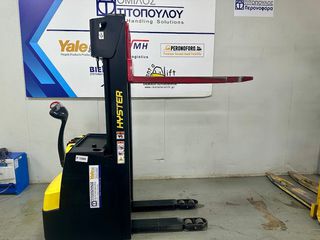Hyster 2018 STACKER TRIPLEX 4,7m-thumb-1
