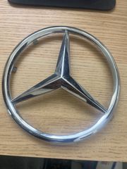 mercedes sl r230  2001-2010  σήμα μάσκας γνήσιο A2308880086