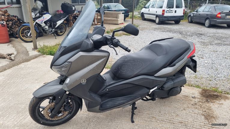 Yamaha X-MAX 250 2016