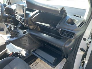 Opel Combo 2019 1.6  CDTI SELECT 105HP EURO6 FULL EXTRA!!-thumb-17