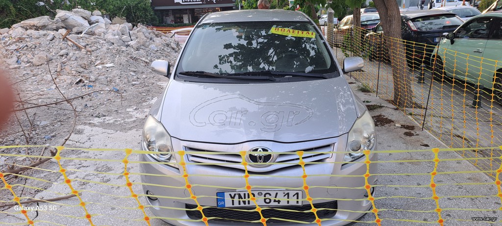 Toyota Auris 2011