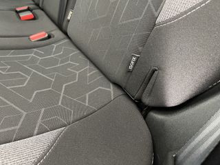 Peugeot 2008 2016 automatic panorama-thumb-12